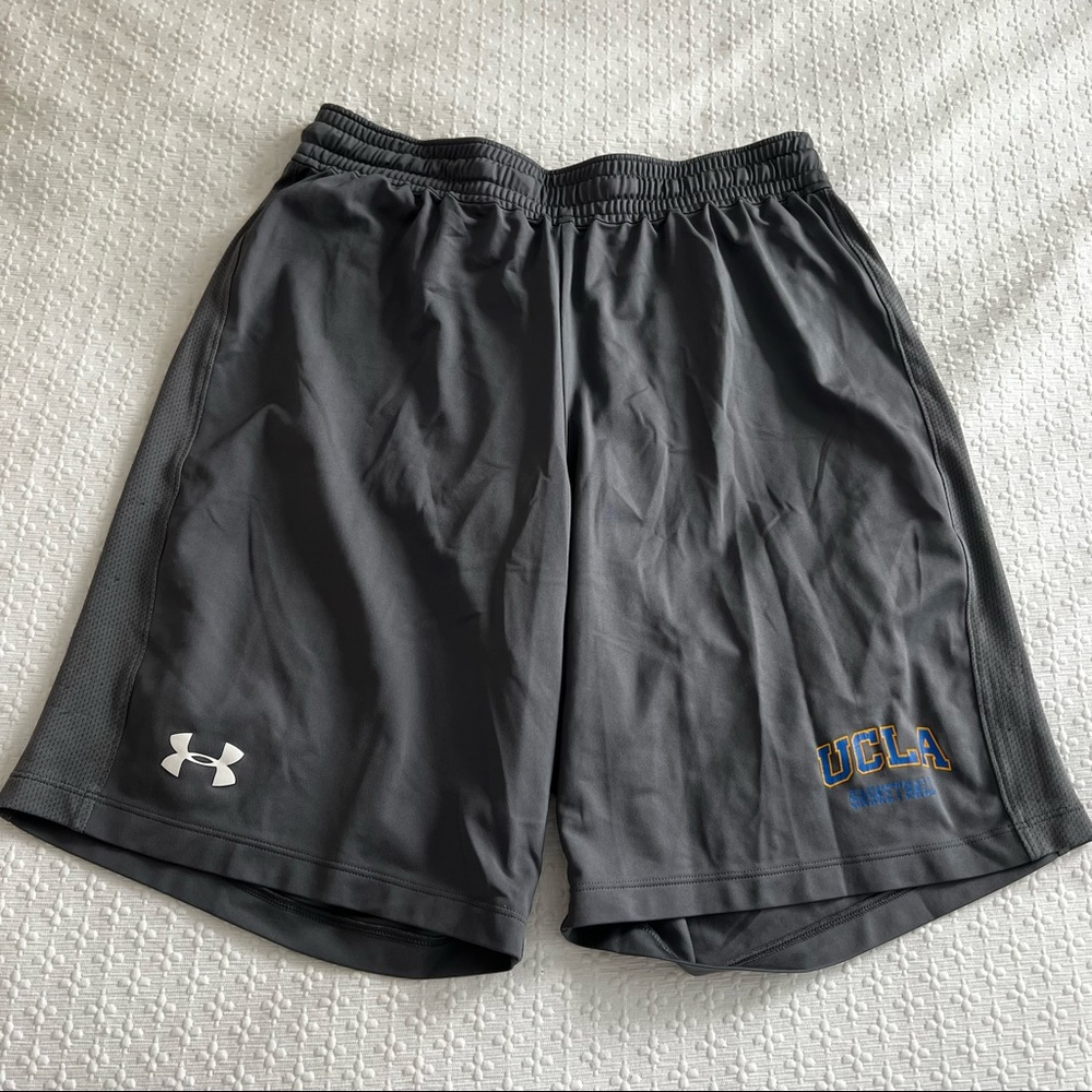 Under Armour Mens “UCLA Basketball” Grey Basketball Style Shorts | Size Medium